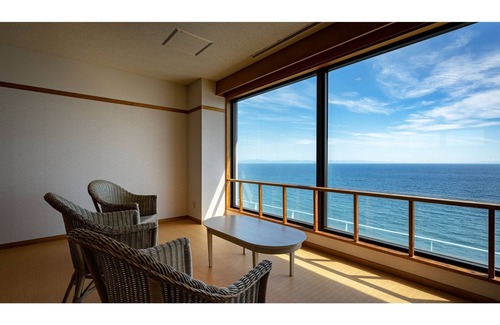 Hakodate Hotel | Ocean view JapaneseWestern style room Simmons b/Hakodate Hokkaidō