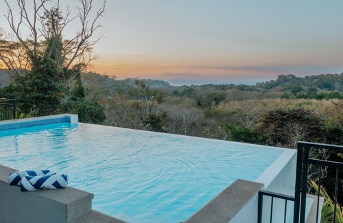 Tarcoles House | Ocean View, Jungle, Jaco Area, Infinity Pool, Luxury, Game Room & Gym