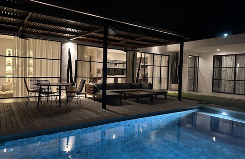 Pecatu Villa | Ocean View Modern Villa