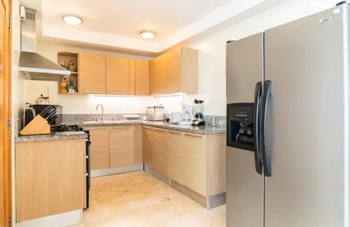 El Cortecito Condo | Ocean View Penthouse: 3 level - 3 Bedrooms - 3 Bathroom -Balcony - Rooftop