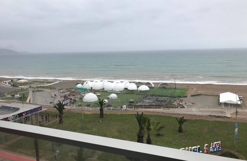 Magdalena del Mar Condo | Ocean view, pool, gym , car garage, domos art