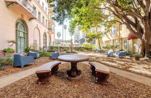 East Village Condo | Ocean View Retro Studio Walking distance to everything!