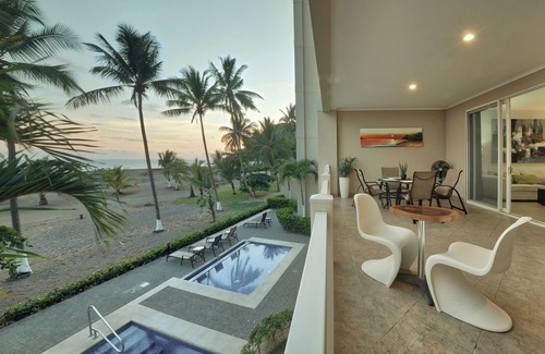 Barrio Los Villalobos Condo | Ocean view "The Palms" Ocean Club Resort-2 Bed