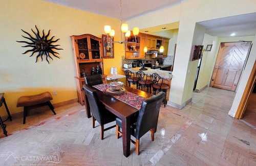 Brisas del Golfo Condo | Ocean View Upper Floor Luxury Condo - Pinacate B407 2 BR 2 BA Next to the Pool, Wi-Fi