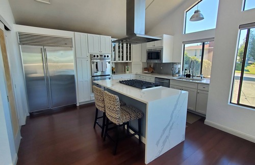 Boulevard Bluffs House | Ocean view vacation home