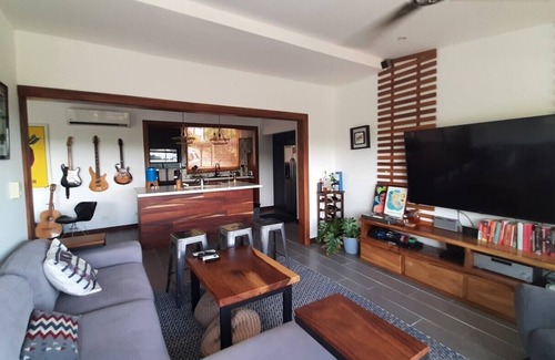 Coco Villa | Ocean view Villa & Beach Club