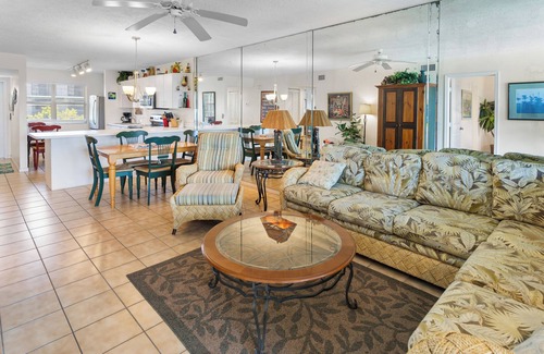 Key West Condo | Ocean views and beach breezes at La Brisa's #303 West