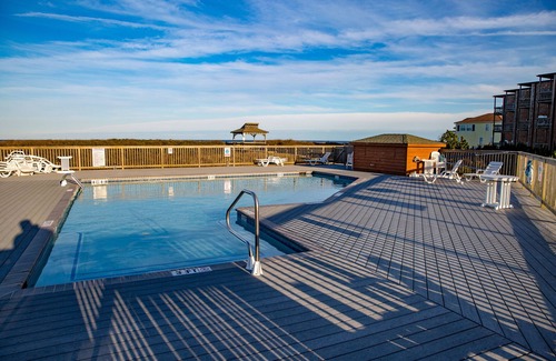 Duck Condo | Ocean Views and Steps to the Beach from lovely 1BR/2BA Condo in Duck