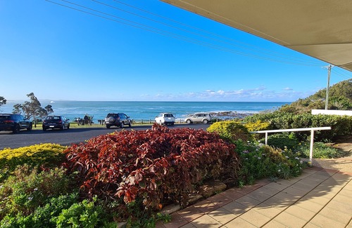 Woolgoolga Apartment | Ocean Views at 'Beach Magic'