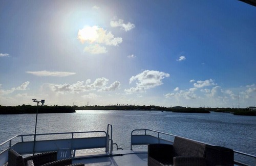 Key West Boat Rental | Ocean views! No regrets