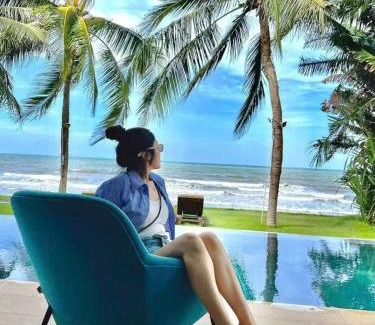East Ham Tien Beach Villa | Ocean Villa Mũi Né Trước Biển