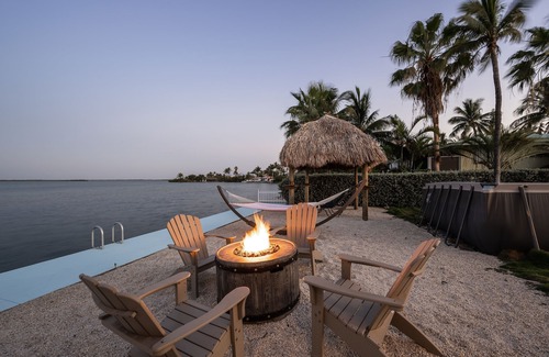 Bay Point House | Ocean9 Villa, amazing waterfront, 15 min away from Duval Street!