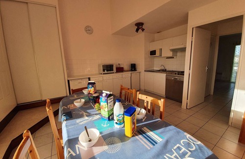 Saint-Hilaire-de-Riez Apartment | Oceanfront 3-Room Apartment, Sleeps 7 - Pool, Parking, Balcony, Near Beach - Saint-Hilaire-de-Riez
