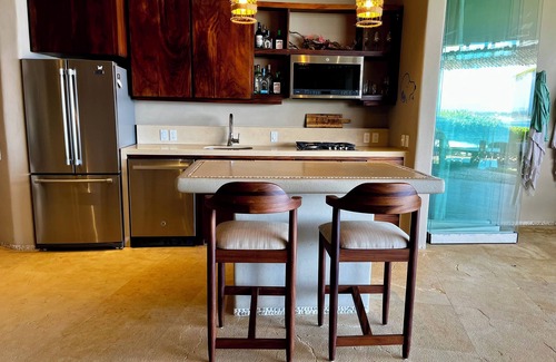 Troncones Condo | OCEANFRONT 1-bedroom/1.5 bath condo in Troncones