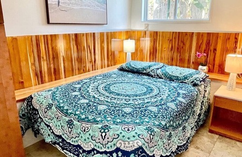 Ewa House | OceanFront 1 bedroom 1 bath. Free parking, WiFi