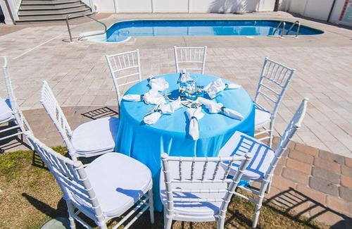 Ocean Isle Beach House | Oceanfront 10 bdrms private pool and tiki bar