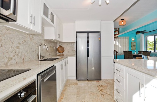El Cortecito Condo | Oceanfront 2Bd/2Ba Penthouse Condo