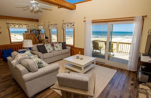 Corolla House | OCEANFRONT, 4-wheel drive area, Wild Horses, Ocean Views! 4x1662, Dolphin Watch