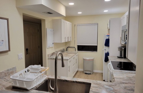 Fort Pierce Shores Condo | Oceanfront 4th Floor NE Corner Unit - Spectacular Wrap Around Beach Views