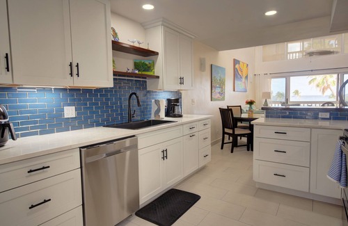 Estate Salt River Condo | Oceanfront, 5 Stars GentleWinds.Com 3 Bed,3 Bath. Unit C-6. Premier Host.