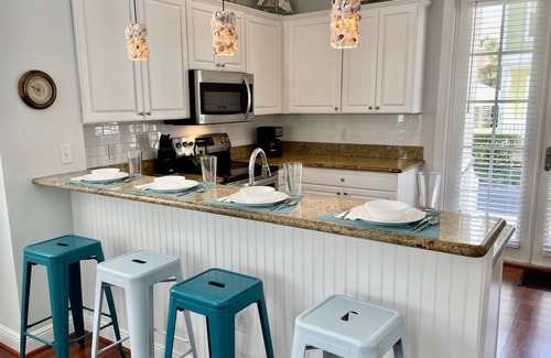 Islamorada House | OCEANFRONT ANGLERS REEF in ISLAMORADA -Pool, Dock, Beach, Kayaks, Paddle Boards