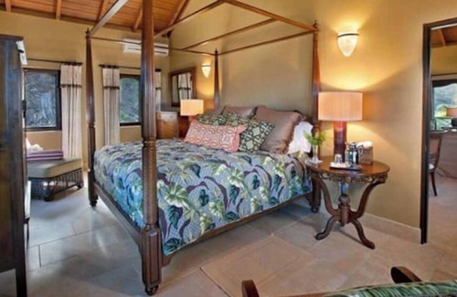 East End Villa | Oceanfront Balinese inspired luxury villa