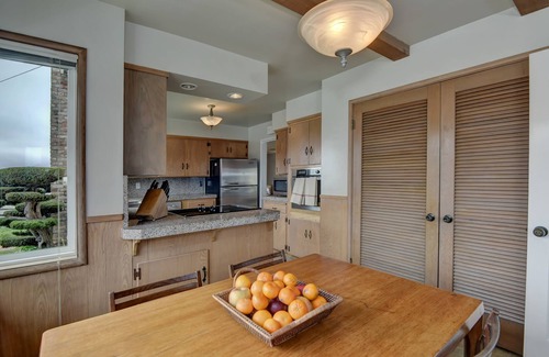 Westside Santa Cruz House | Oceanfront @ Beach In Santa Cruz! Dog Friendly. Super Clean! Amazing Views.