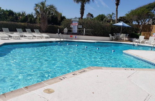 North Carolina Coast Condo | Oceanfront condo with amazing sunset views 2 bdrm 2 bath condo