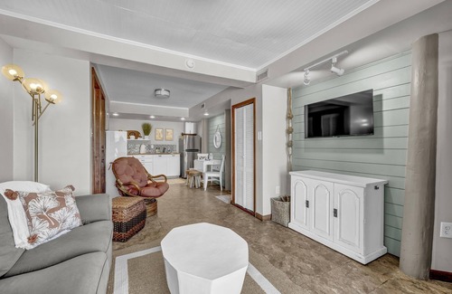 Surf City Cottage | Oceanfront Charm | Classic 1960s Cottage | Screened Porch & Extra Suite