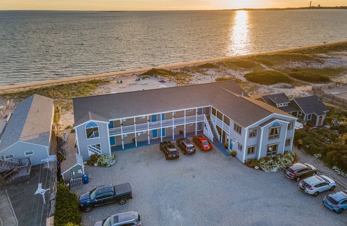North Truro Apartment | Oceanfront coastal escape at Sandbars with serene views, AC