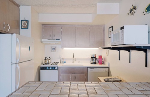 La Selva Beach House | Oceanfront Comfort at The Clam Hut – La Selva Beach Retreat