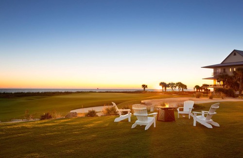 Palm Coast Resort | Oceanfront Condo: Breathtaking Views, Top Floor Sleeps 6-8