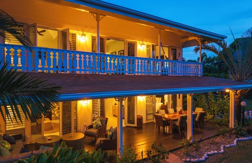 Salt Gut Villa | Oceanfront, Cook, 15min OchoRios, Butler, Housekeeper, Kayaks and Snorkels, Pool