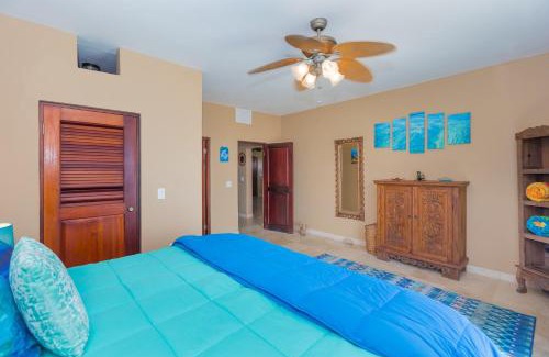 Lighthouse Estates House | Oceanfront Coral View Home