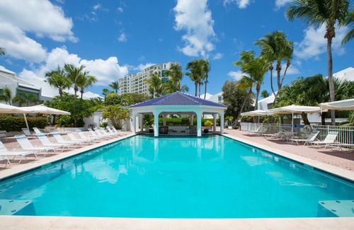 Maho Condo | *OCEANFRONT Cosy and modern style condo*