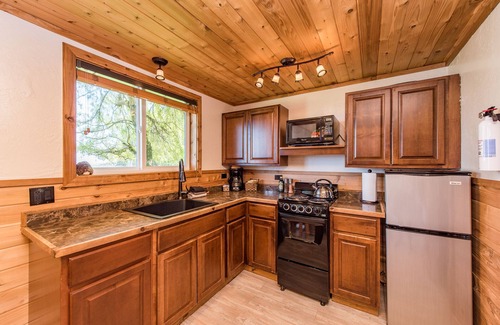Sekiu Cottage | OceanFront Cottage, Beachwander for miles &/or explore the Olympic National Park