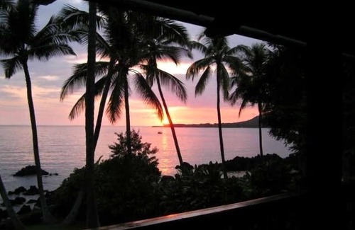 Honaunau-Napoopoo House | Oceanfront - Dolphin Retreat - KAYAKS INCLUDED