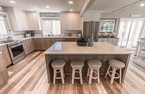 Neskowin House | Oceanfront home in gated community, deck, bbq, enjoy with river and ocean views