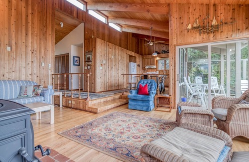 Seal Rock House | Oceanfront Home in Private Neighborhood with Walls of Windows for Ocean Views