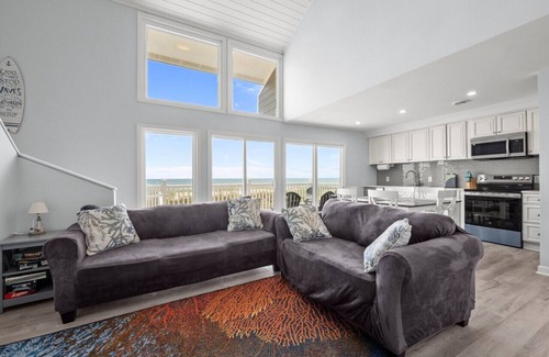 Emerald Isle House | Oceanfront home with breathtaking views, West!