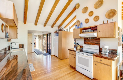 Sea Ranch House | Oceanfront home with panoramic ocean views, pool, & private hot tub