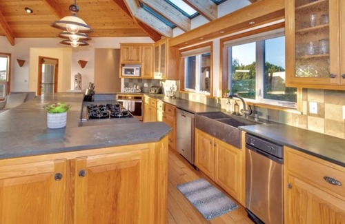 Fort Bragg House | Oceanfront home with amazing views and privacy