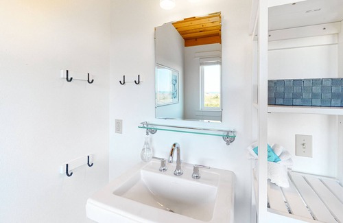 Manzanita House | Oceanfront home with EV charger, enclosed yard, beach access and views