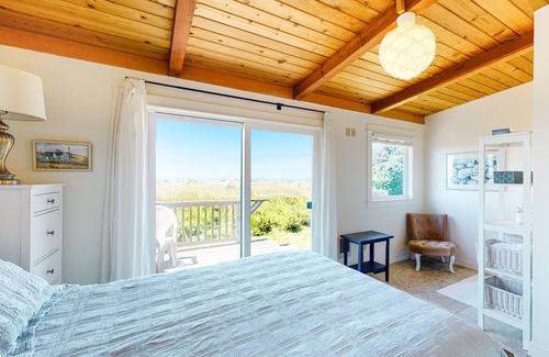 Manzanita House | Oceanfront home with EV charger, enclosed yard, beach access and views