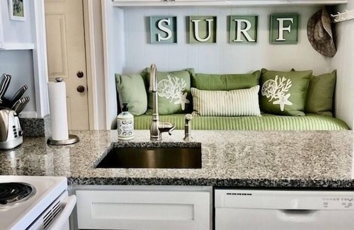 Windy Hill Condo | OCEANFRONT - “Little piece of paradise” @ 206 Windsong in Windy Hill, N. Myrtle