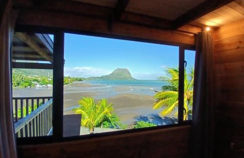 La Gaulette Apartment | Oceanfront Le Morne Brabant view