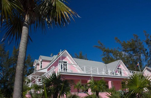 Winding Bay Villa | Oceanfront Luxury Private Home/villa, on Winding Bay, Eleuthera
