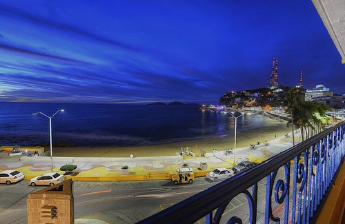 Downtown Mazatlan Condo | OCEANFRONT - NOW SLEEPS up to 20 People - 6 bedroom , 5 bath - Entire top floor!
