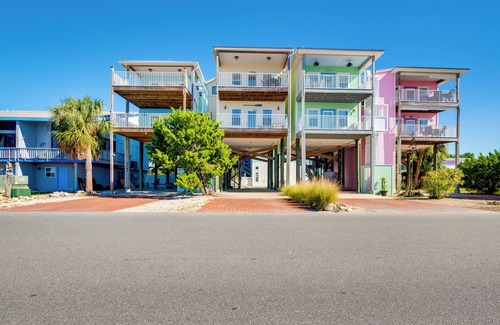 Cedar Key House | Oceanfront Oasis in Cedar Key w/2 Balconies!