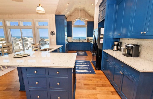 Corolla House | OCEANFRONT, Ocean views! Wild Horses! Private Pool, Hot Tub! 4x1467, Dixie Sandcastle